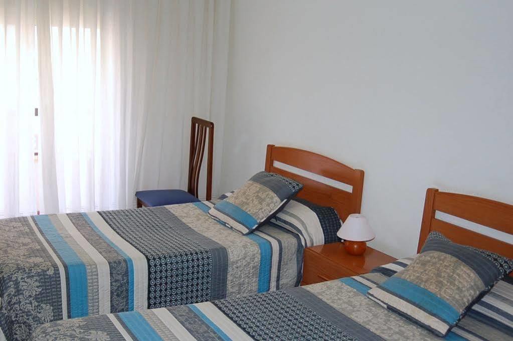 לוגרוניו Pension Cinco Villas מראה חיצוני תמונה